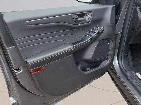 New 2026 Ford Escape Active image 10