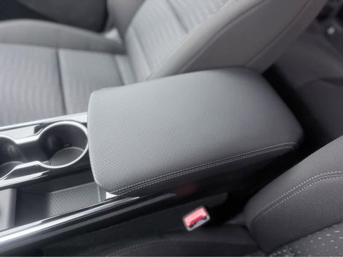 New 2026 Chevrolet Equinox LT w/ Safety and Technology Package image 29