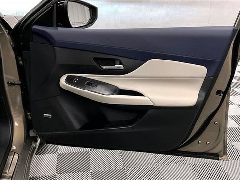 New 2026 Nissan Sentra SL w/ Floor Mat Package FWD image 38