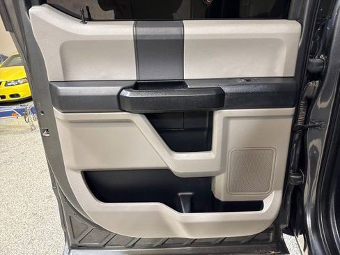 Used 2019 Ford F250 XL w/ STX Appearance Package image 38