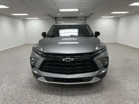 Used 2023 Chevrolet Blazer LT w/ Midnight/Sport Edition FWD image 3