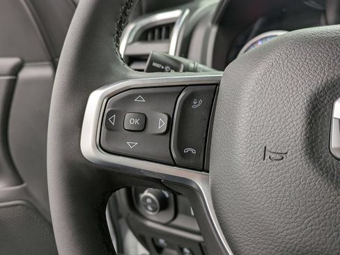 Used 2025 RAM 1500 Big Horn AWD/4WD image 17