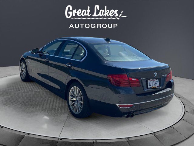 Used 2016 BMW 528i xDrive Sedan AWD/4WD image 3