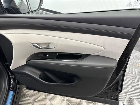 New 2026 Hyundai Tucson Limited image 16