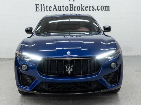 Used 2022 Maserati Levante Modena image 3