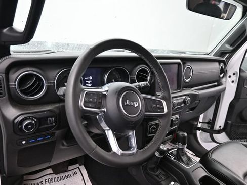 Used 2023 Jeep Wrangler Unlimited Sahara w/ Cold Weather Group AWD/4WD image 12
