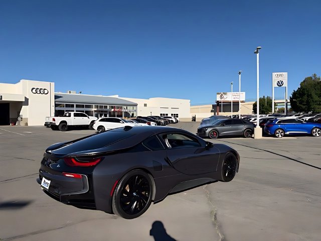 Used 2017 BMW i8 AWD/4WD image 4