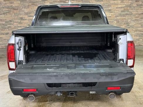 Used 2021 Honda Ridgeline Sport image 7