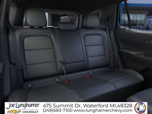 New 2026 Chevrolet Equinox LT w/ Convenience Package II image 17