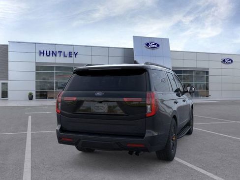 New 2025 Ford Expedition Tremor image 8