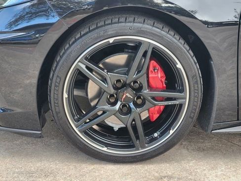 Used 2024 Chevrolet Corvette Stingray Coupe w/ Battery Protection Package image 17