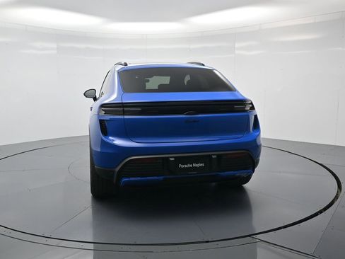New 2026 Porsche Macan Turbo Electric image 29