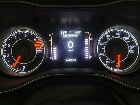 Used 2020 Jeep Cherokee Latitude Plus w/ Cold Weather Group image 23