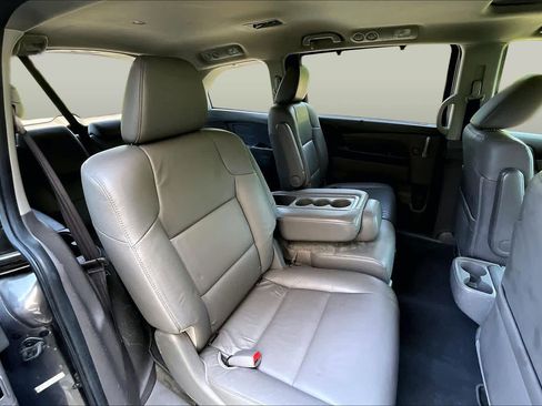 Used 2012 Honda Odyssey EX-L image 18