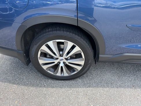 Used 2021 Subaru Ascent Premium w/ Sport Package AWD/4WD image 5