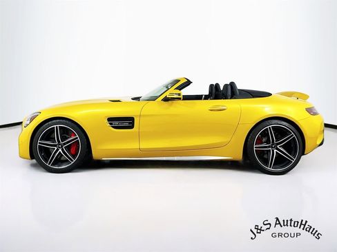 Used 2020 Mercedes-Benz AMG GT C image 4