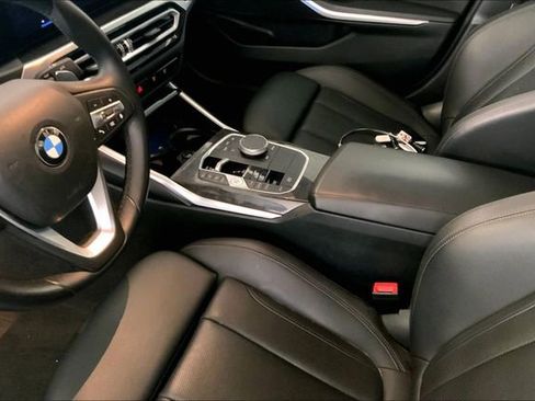 Used 2023 BMW 330i Sedan w/ Parking Assistance Package RWD image 8