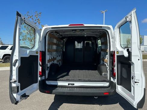 Used 2024 Ford Transit 250 Low Roof w/ Exterior Upgrade Package image 9