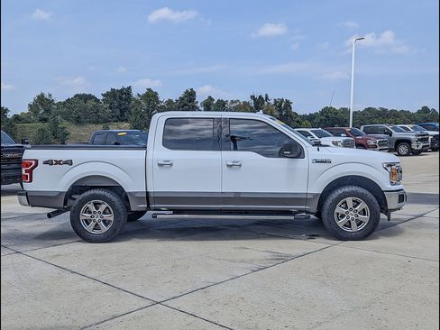 Used 2018 Ford F150 XLT w/ Equipment Group 302A Luxury AWD/4WD image 6