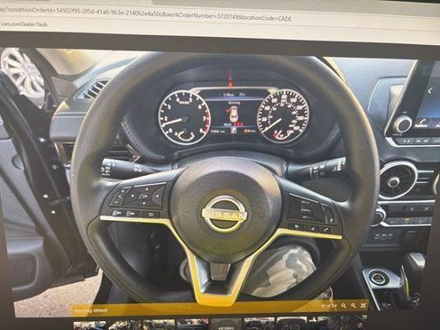 Used 2024 Nissan Sentra SV image 29