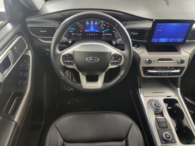Certified 2023 Ford Explorer XLT w/ Equipment Group 202A AWD/4WD image 25