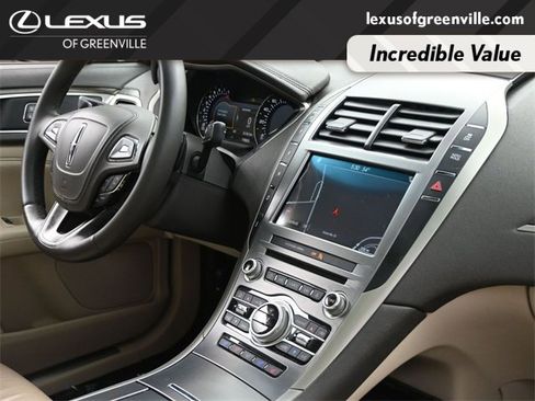 Used 2017 Lincoln MKZ Reserve w/ Climate Package image 30