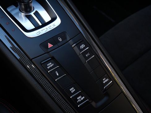 Used 2016 Porsche 911 GT3 RS image 13