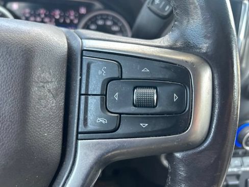 Used 2022 Chevrolet Silverado 1500 LTZ w/ LTZ Premium Package AWD/4WD image 13