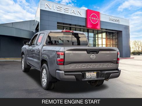 Certified 2023 Nissan Frontier SV w/ SV Convenience Package image 7