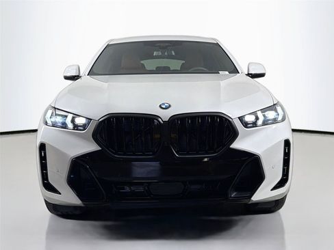 New 2026 BMW X6 xDrive40i w/ Executive Package AWD/4WD image 4