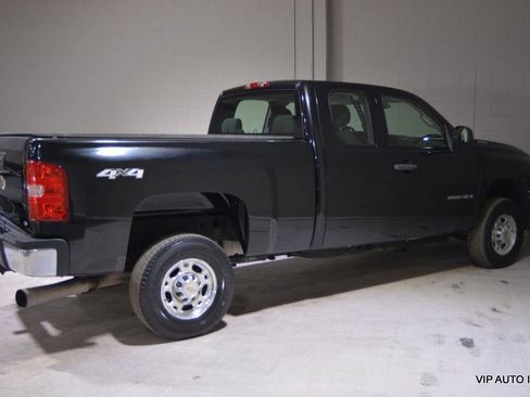 Used 2007 Chevrolet Silverado 2500 W/T w/ LS Package image 32