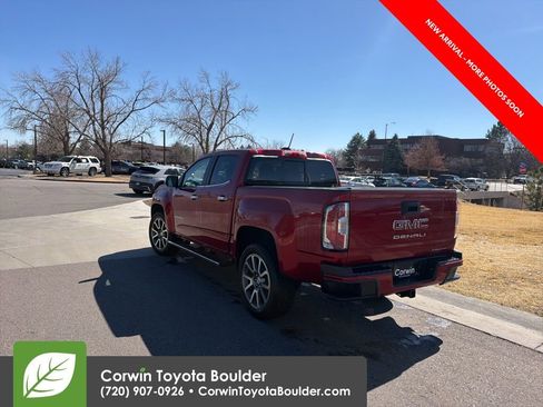 Used 2021 GMC Canyon Denali image 5