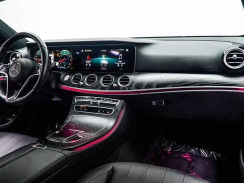 Used 2023 Mercedes-Benz E 350 Sedan image 19
