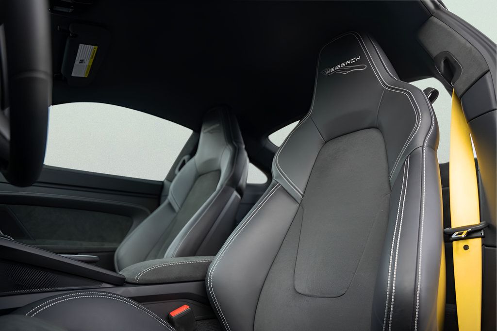 Used 2026 Porsche 911 GT3 RWD image 30