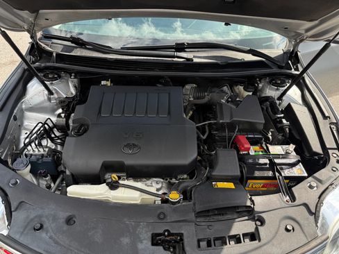 Used 2014 Toyota Avalon XLE Touring FWD image 30