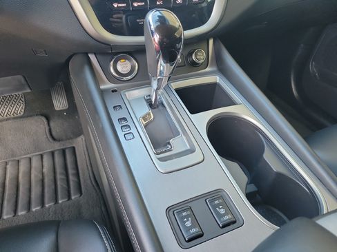 Used 2024 Nissan Murano SV FWD image 19
