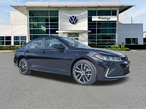 New 2026 Volkswagen Jetta SE FWD image 1