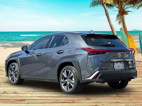 Used 2024 Lexus UX 250h FWD image 4