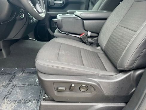 Certified 2024 Chevrolet Silverado 1500 Custom AWD/4WD image 5