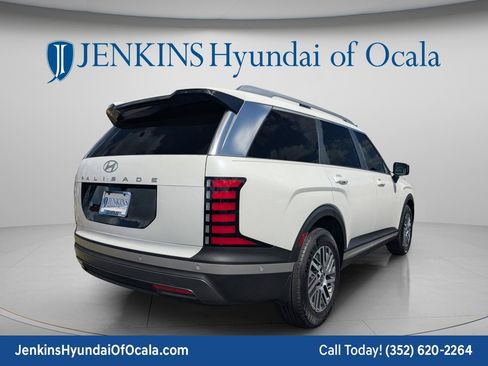 New 2026 Hyundai Palisade SEL FWD image 3