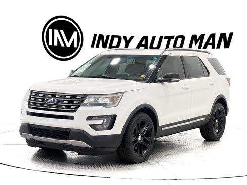 Used 2016 Ford Explorer XLT w/ Equipment Group 202A image 8