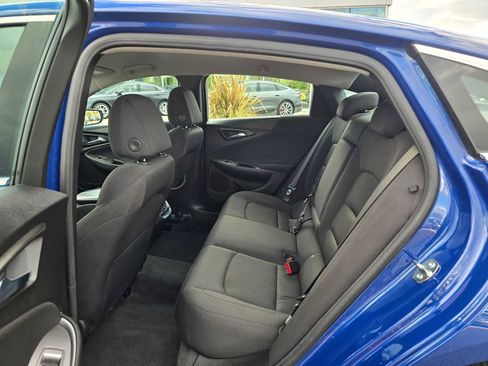 Used 2023 Chevrolet Malibu LT image 18
