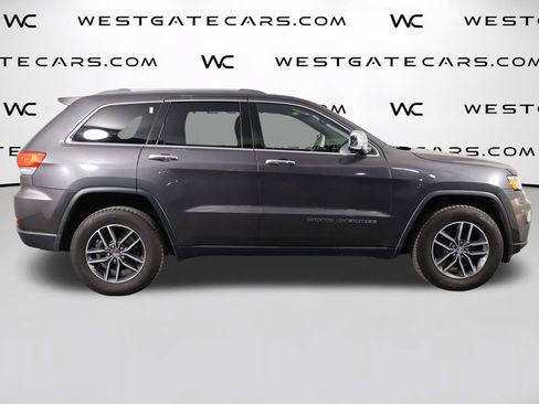 Used 2018 Jeep Grand Cherokee Limited AWD/4WD image 48
