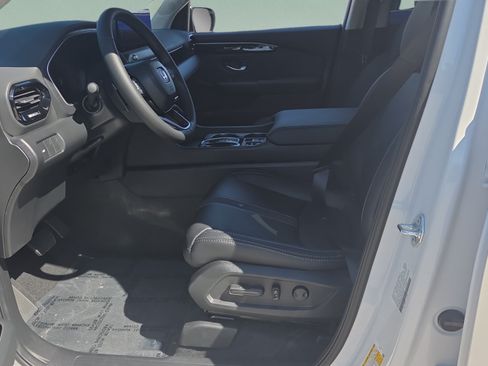Used 2026 Honda Pilot EX-L image 9