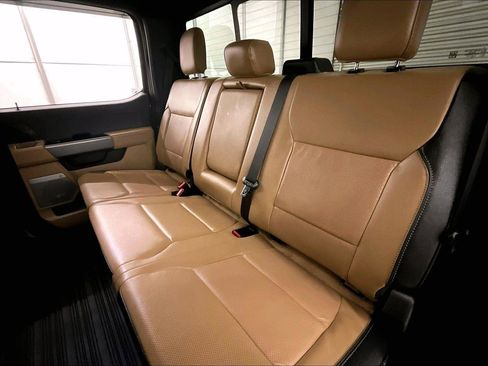 Used 2024 Ford F350 Lariat image 25