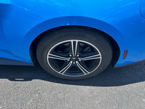 Used 2024 Ford Mustang Premium RWD image 9