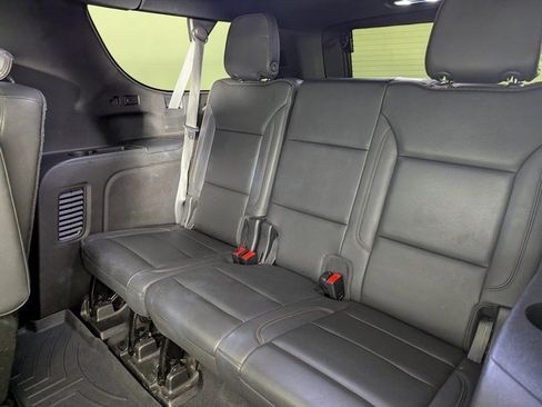 Used 2021 Chevrolet Suburban High Country image 18