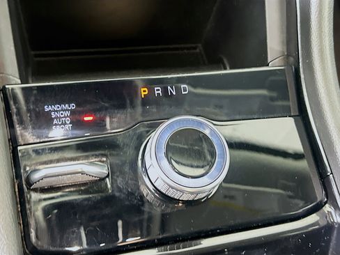 Used 2023 Jeep Grand Cherokee L Limited image 25