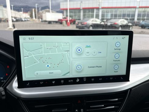 Used 2025 Ford Escape Platinum image 21