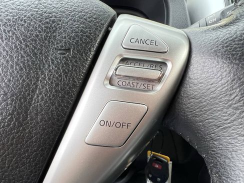 Used 2017 Nissan Versa Note SV FWD image 16